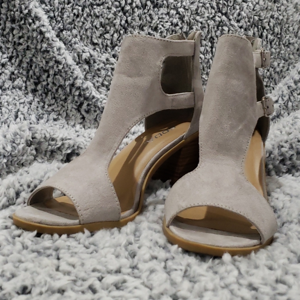 Soda Block Heel